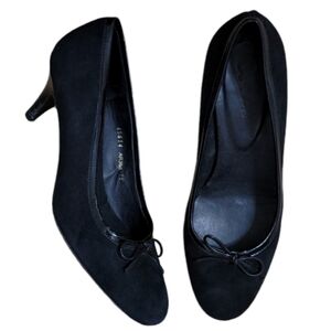 Boden Heels Black Suede Leather Kitten Heel Bow Tie Cushioned Footbed Round Toe